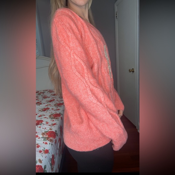 Sweater - Picture 4 of 5